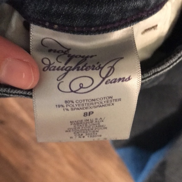 SOLD 🎄NWOT JEANS - Picture 7 of 9